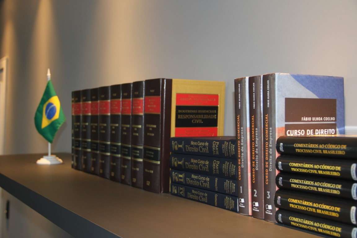 Biblioteca jurídica
